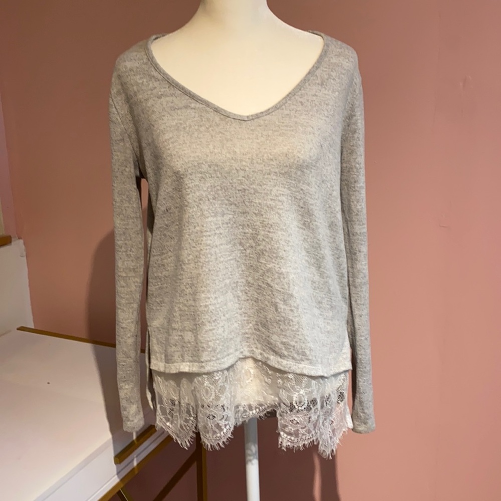 Heather grey sweater with lace hem